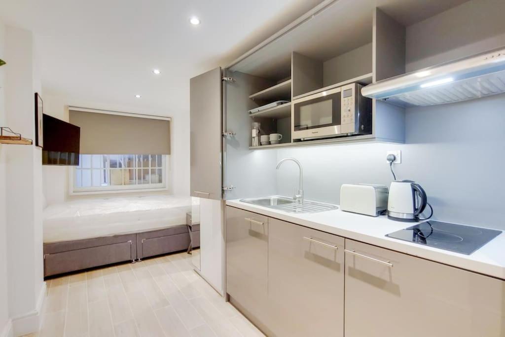 Apartment Very Close Baker Street *